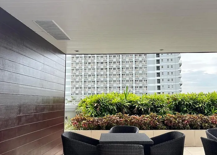 Aesthetic Crest Balcony Loft - Breeze Near Moa Apartamento